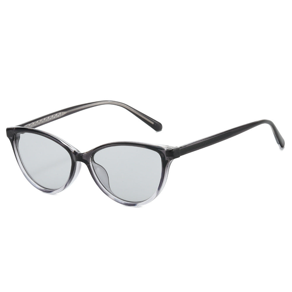 Damen Cat-Eye Sonnenbrille mit stilvollen Akzenten Brehn