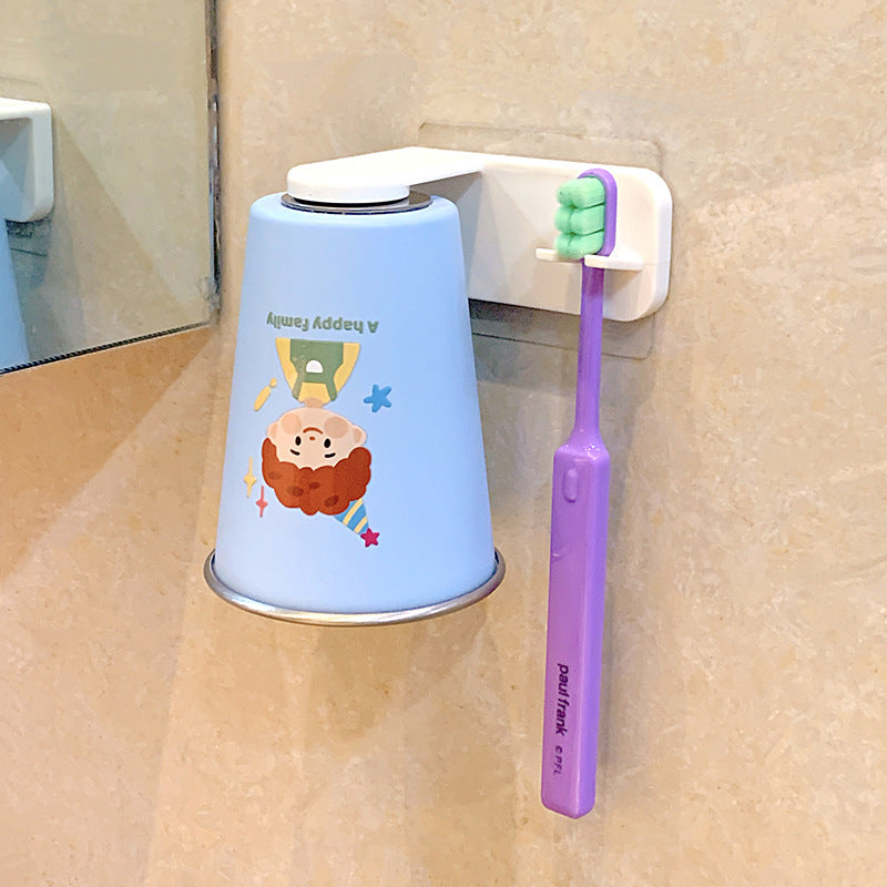 Becher mit Fröhlichem Kinderdesign Brehn