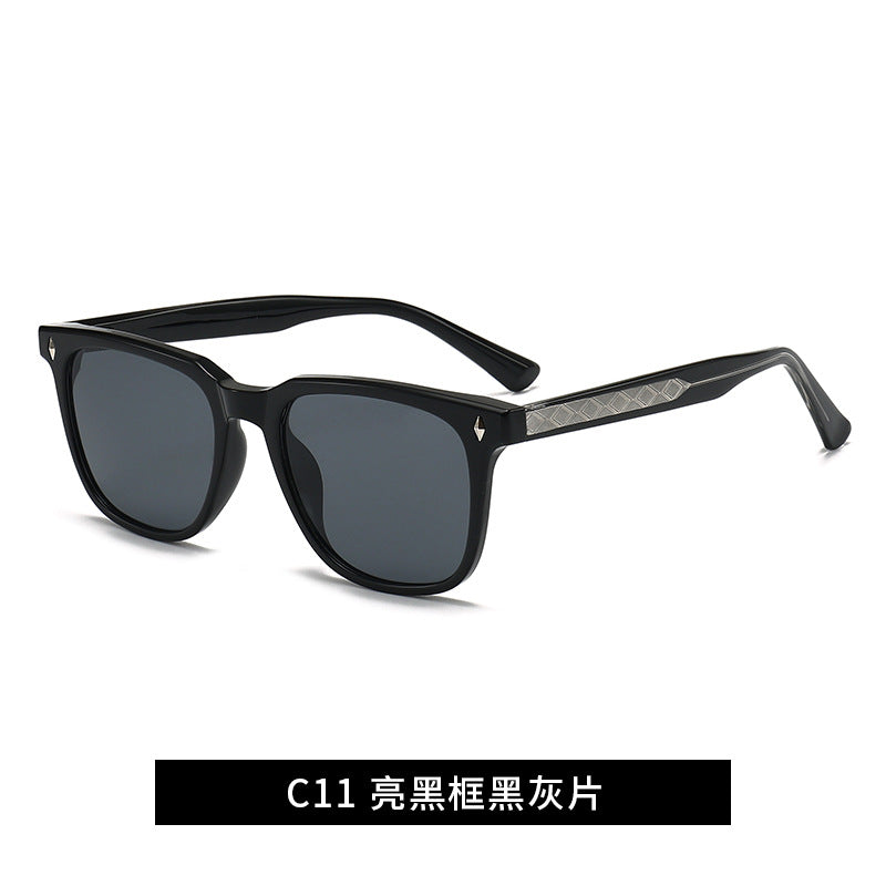 Damen modische Sonnenbrille mit stilvollem und robustem Rahmen Brehn