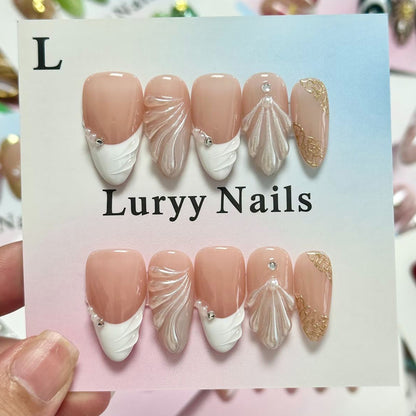 Chic Press-On Nail Art Set mit elegantem Design Brehn