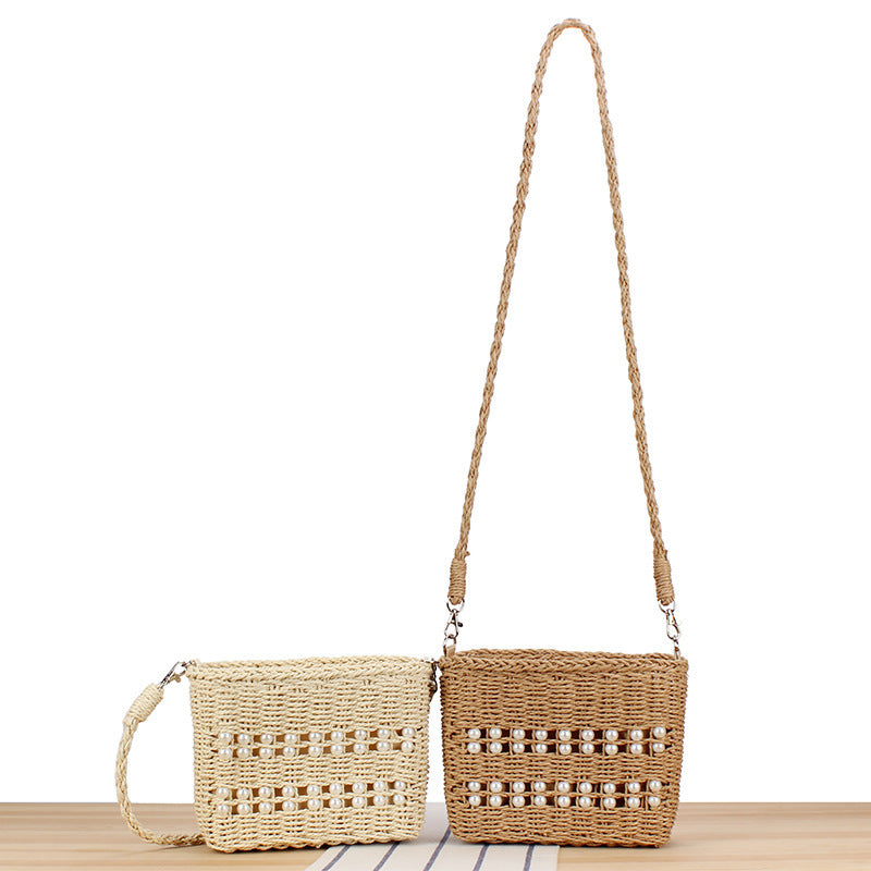 Handtasche Aus Handgewebtem Naturmaterial mit Perlenverzierung Brehn