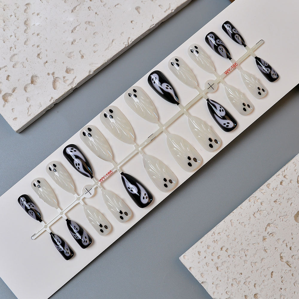 Geister-Themen Press-On Nagelkunst Set Brehn