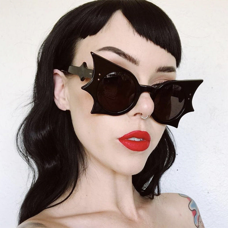 Damen extravagante Cat-Eye Sonnenbrille mit auffälligem Rahmen Brehn