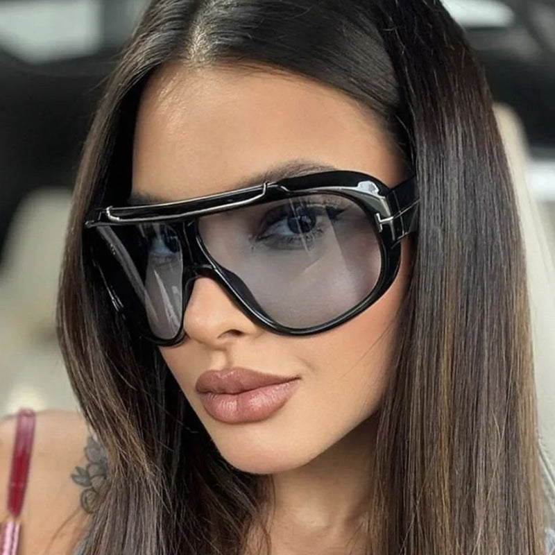 Damen futuristische protectors Sonnenbrille Brehn