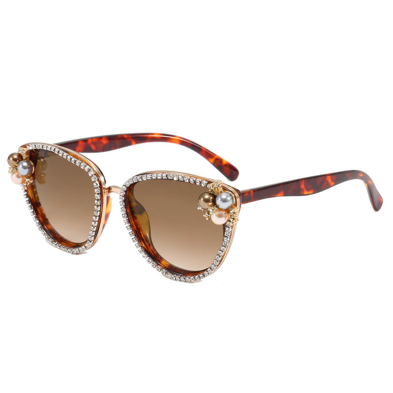 Damen glamouröse Sonnenbrille mit Perlen- und Kristalldekoration Brehn