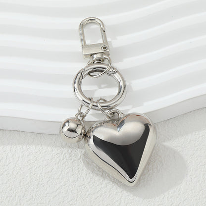 Herzförmiger Charm Schlüsselanhänger Brehn
