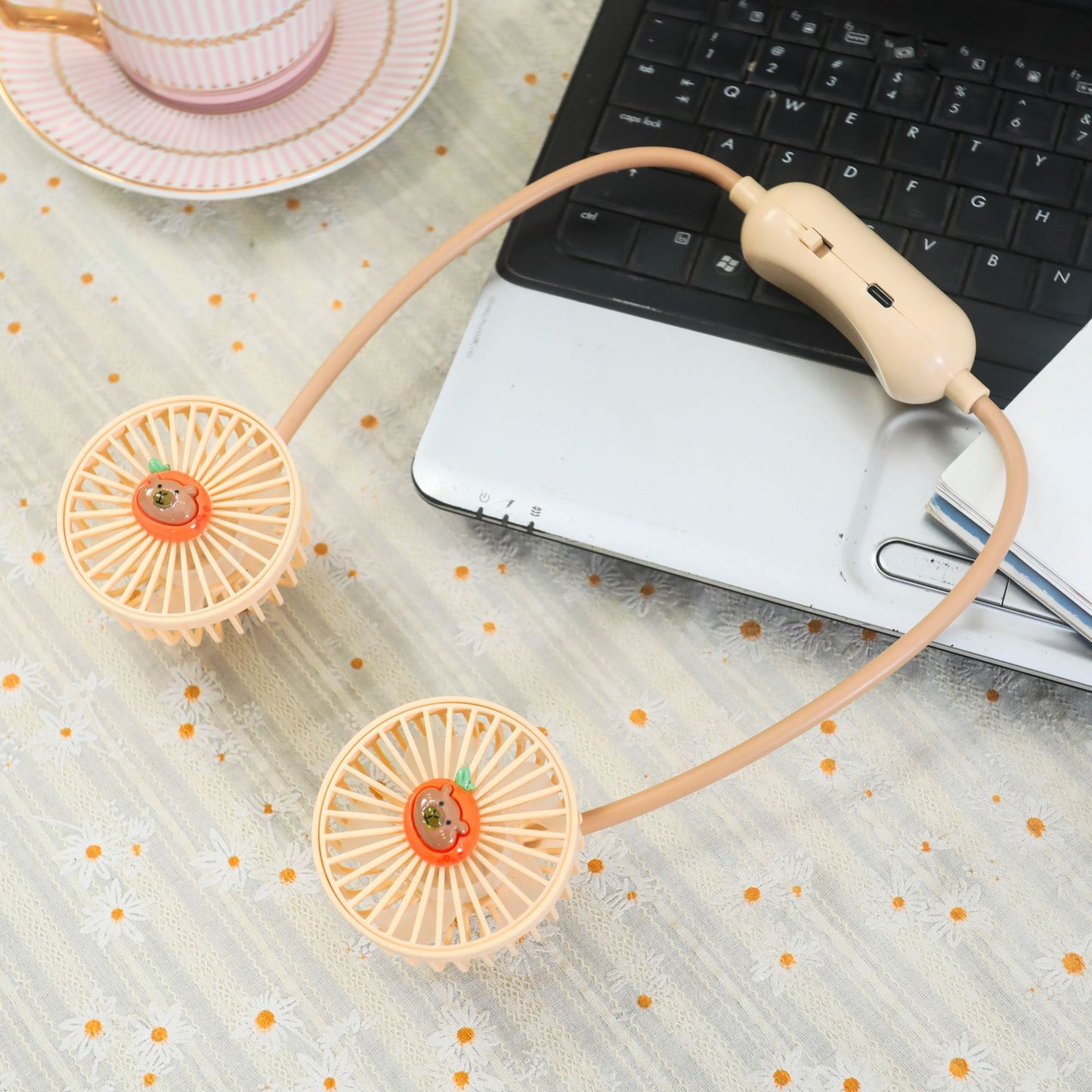 Unisex Flexibler Nackenventilator mit tragbarem Design Brehn