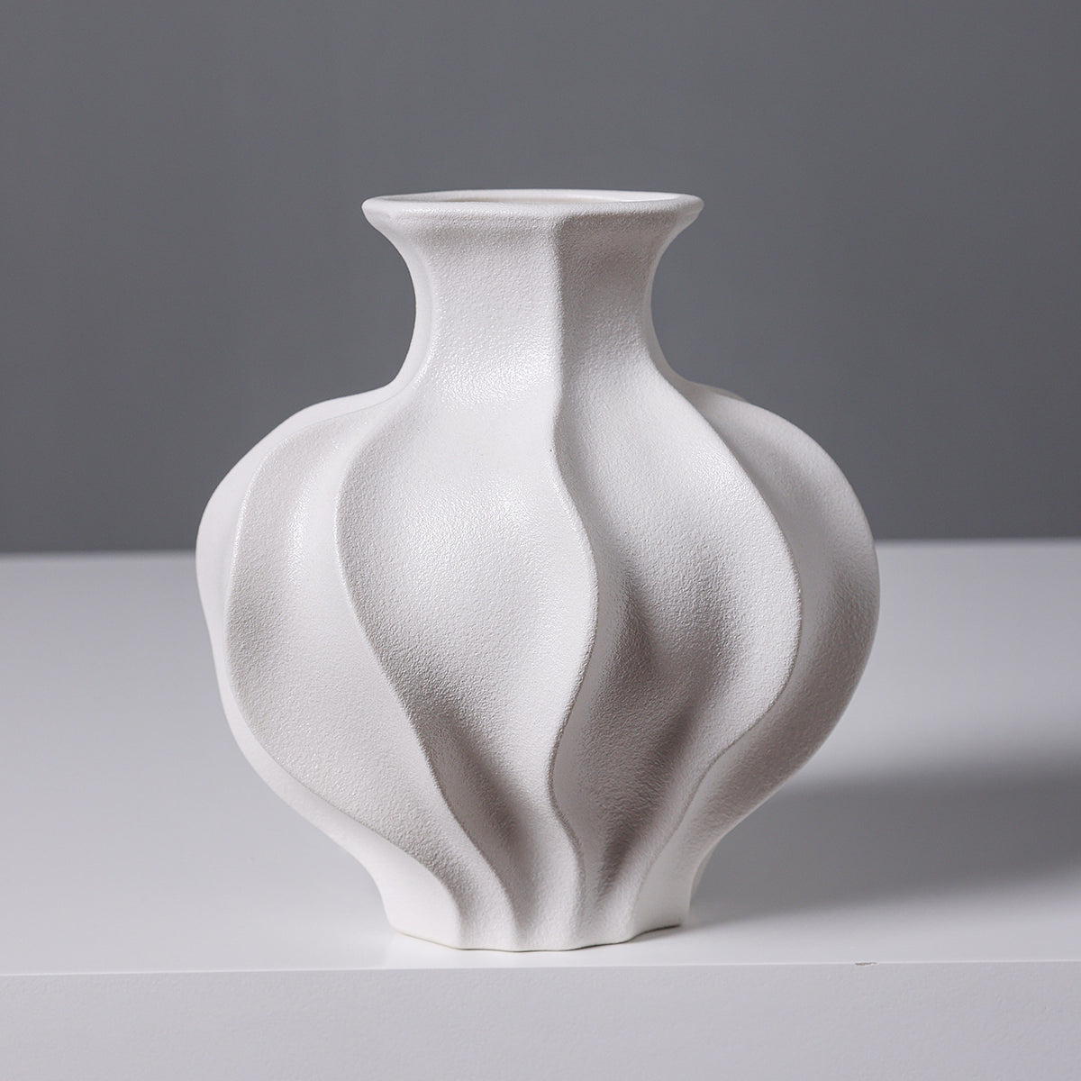 Künstlerische Keramikvase Brehn