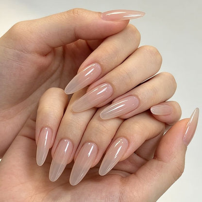 Natürliche mandelförmige Acrylnagelverlängerungen Brehn