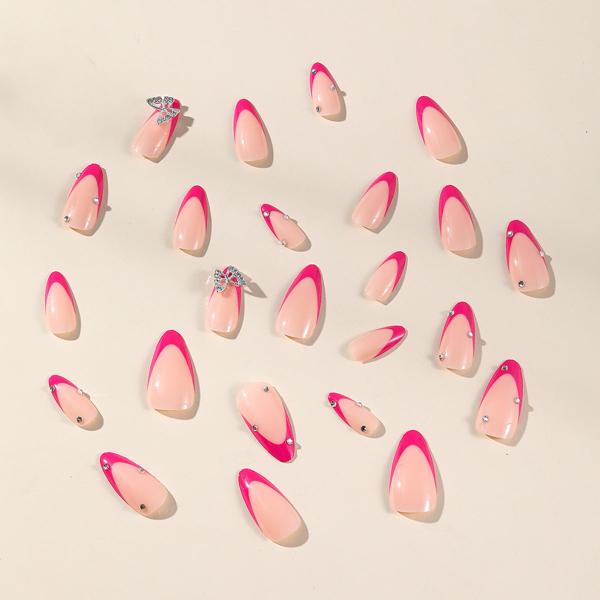 Dekorative 3D Schmetterling Nagelkunst Extensions Brehn