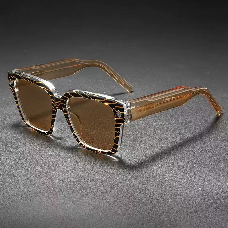 Damen Stylische Sonnenbrille mit markanter quadratischer Fassung Brehn
