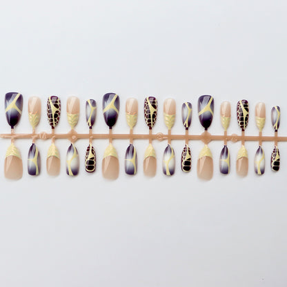 Künstlerisches gemustertes Press-On-Nagelset