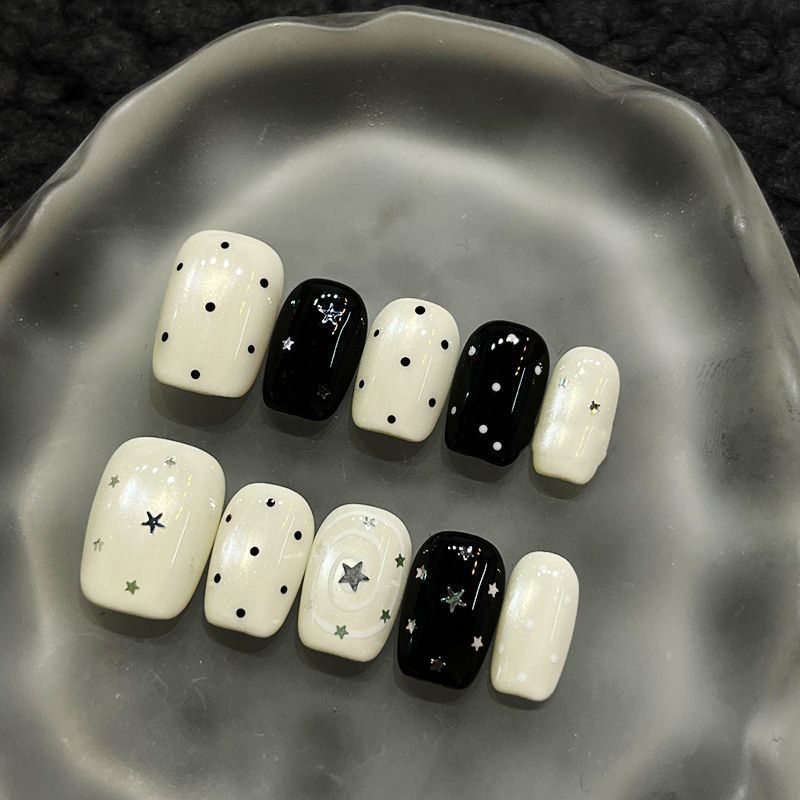 Kreative Nagelkunst Design Kollektion Brehn