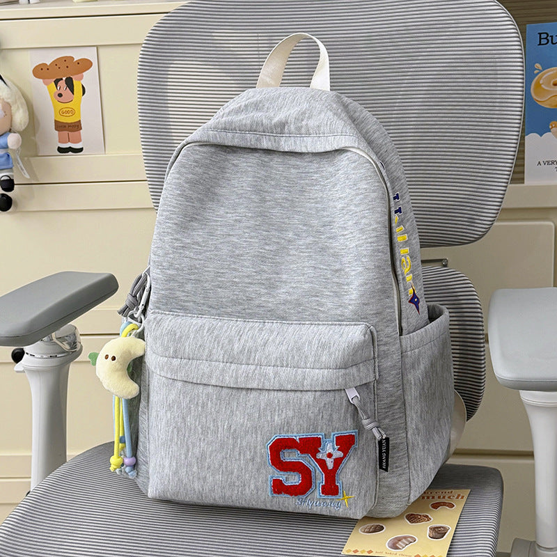 Lässiger bestickter Rucksack