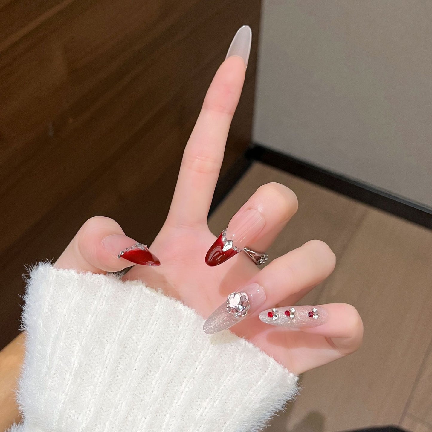 Dekorative Glamour Druck-Auf Nagelverlängerungen Brehn