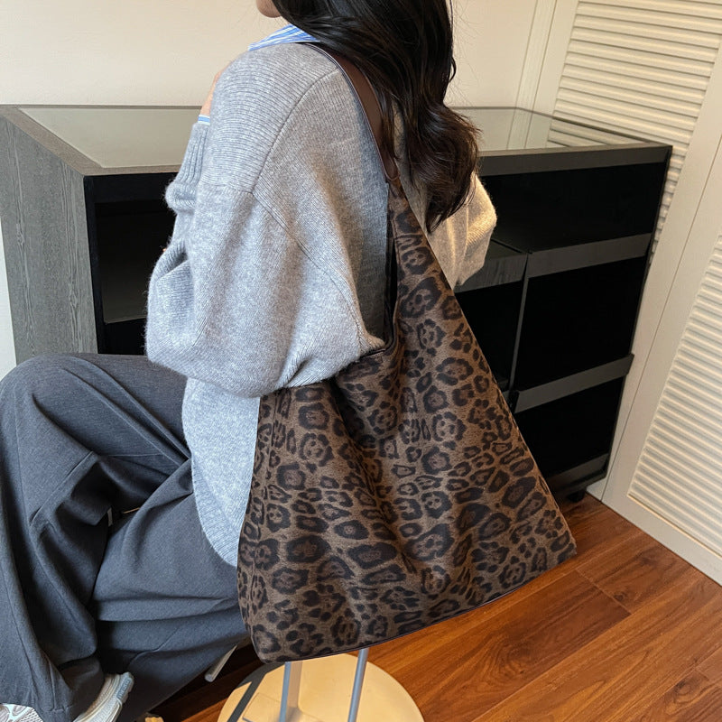 Wildleder Leopardprint Hobo Tasche Brehn