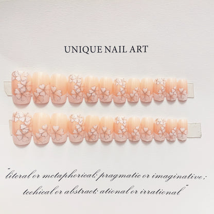 Premium Floral Nageldesign