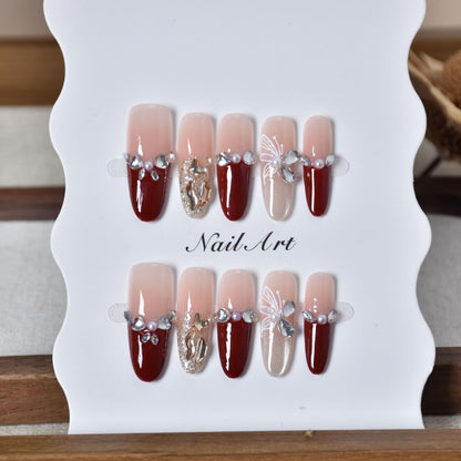 Glamorous Nail Art Brehn