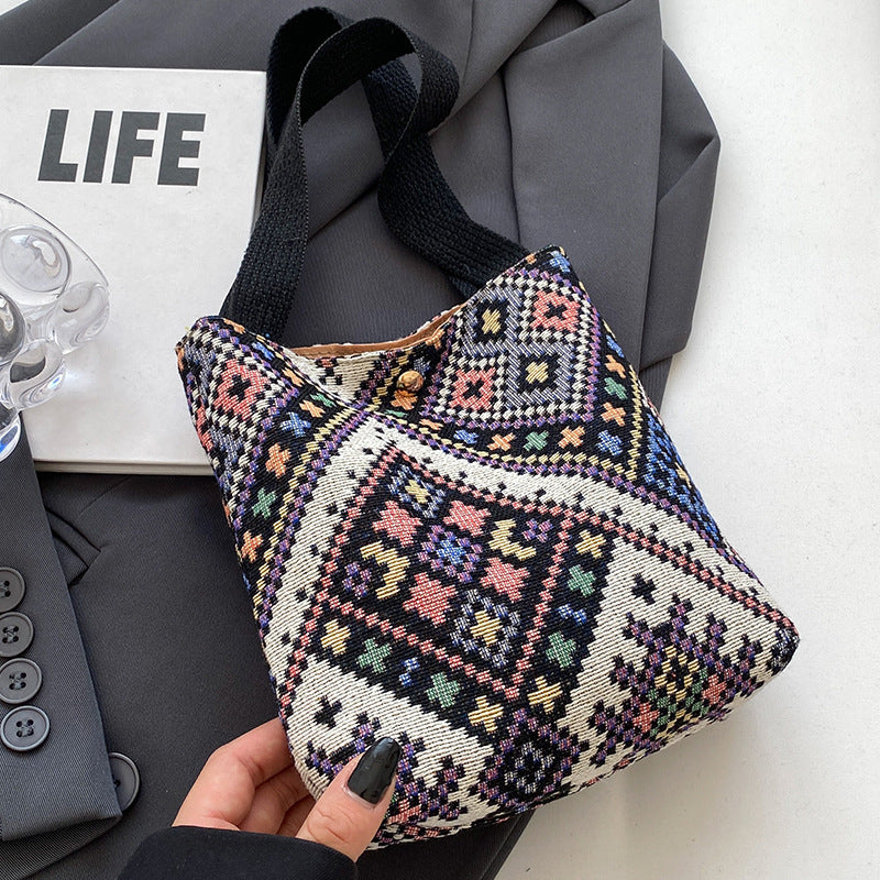 Moderne Gewebte Handtasche