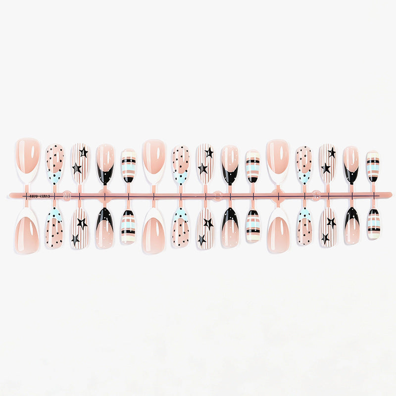Künstlerisches Gradient Press-On Nagelset Brehn