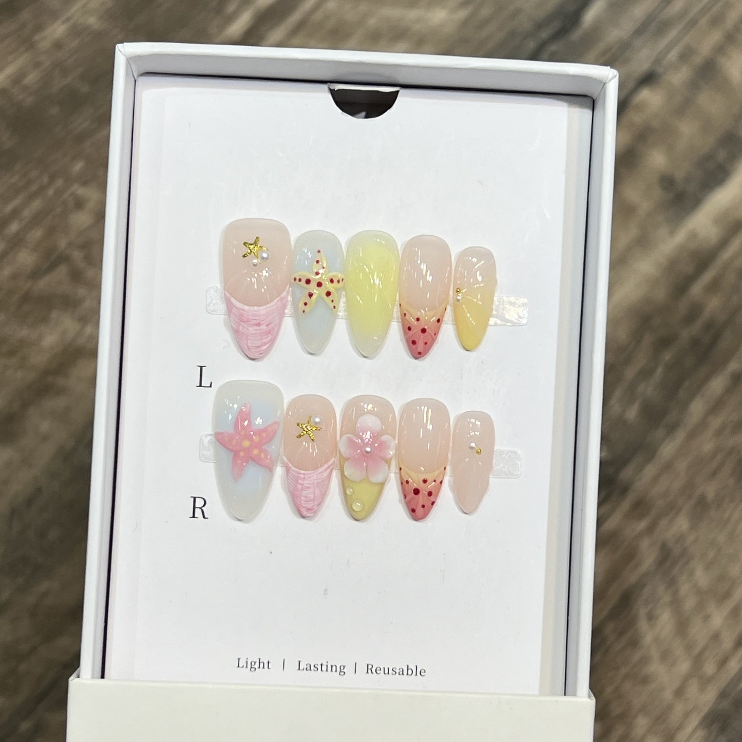 Sommer-inspiriertes Press-On Nagelkunstset Brehn