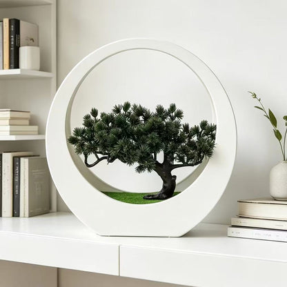 Dekorativer Bonsai-Baum für die Innendekoration