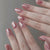 Ombre Press-On Nail Set mit natürlichem Finish Brehn