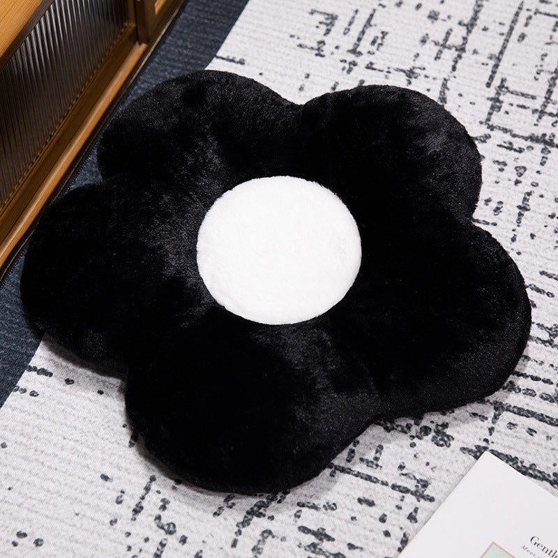 Gepolstertes Sitzkissen in Blumenform mit Kunstleder‑Mittelstück und flauschiger Randpolsterung