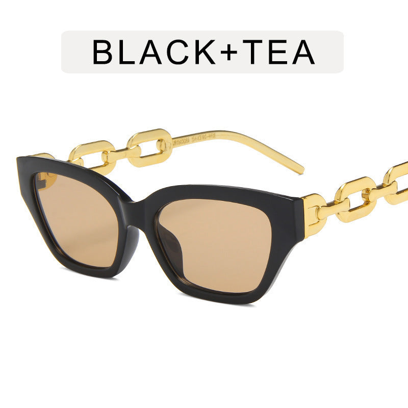 Chic Cat-Eye Sonnenbrille mit Statement-Kette Brehn