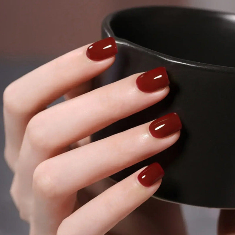 Glänzendes Press-On-Nagelset Brehn