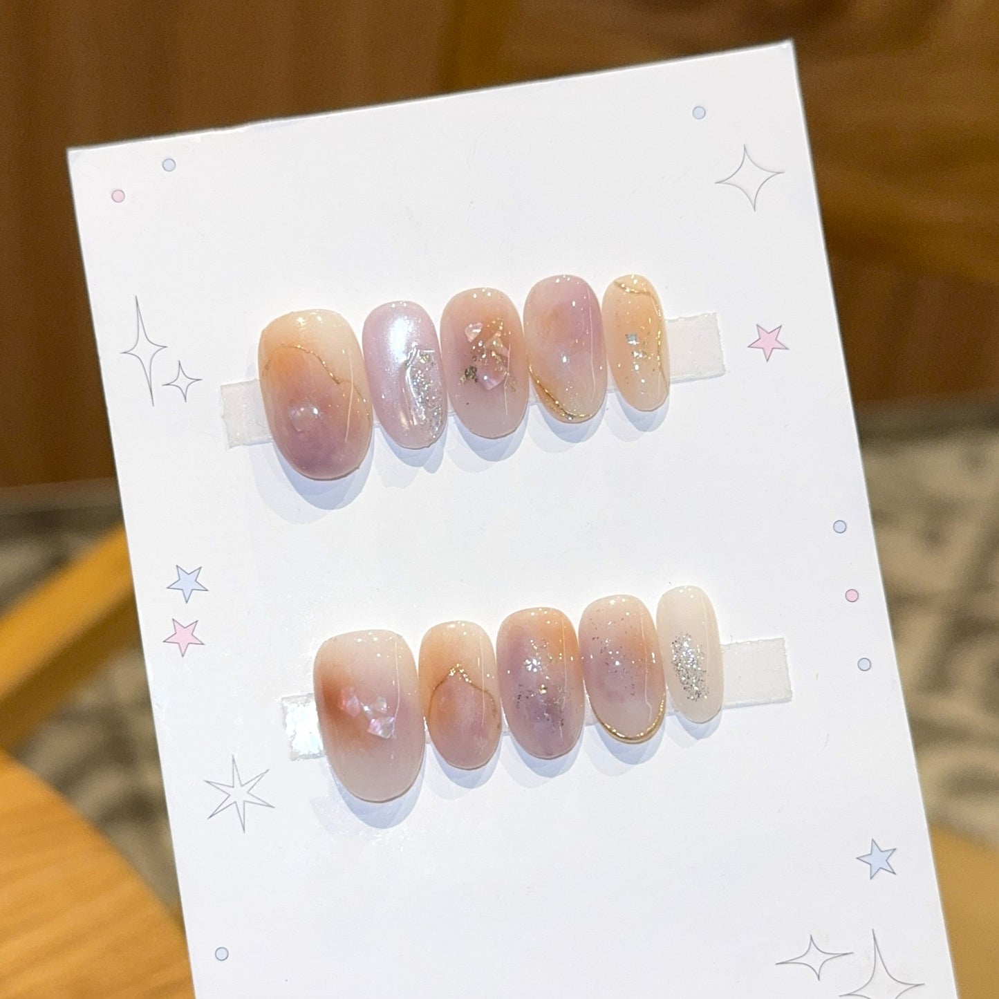 Künstliche Nagelspitzen mit Elegantem Design Brehn