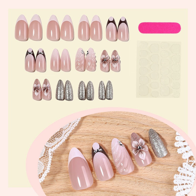 Elegante Kunstnägel Set Brehn