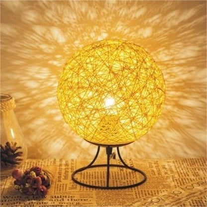 Dekorative Tischlampe