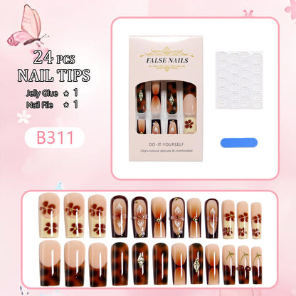 DIY Kunstnagelset mit floralen Designs Brehn