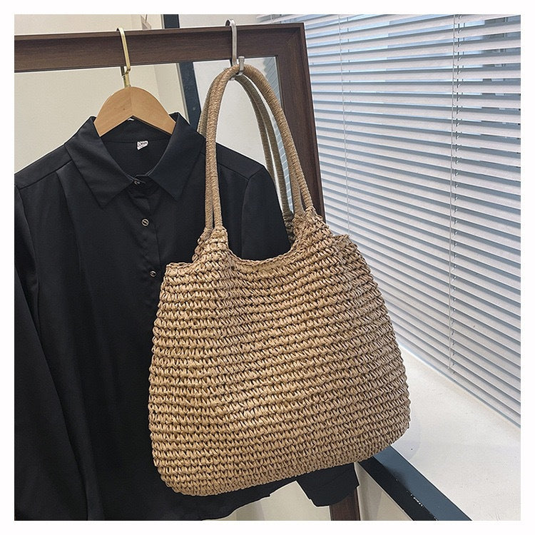 Große Geflochtene Tasche Aus Natürlichem Material Brehn