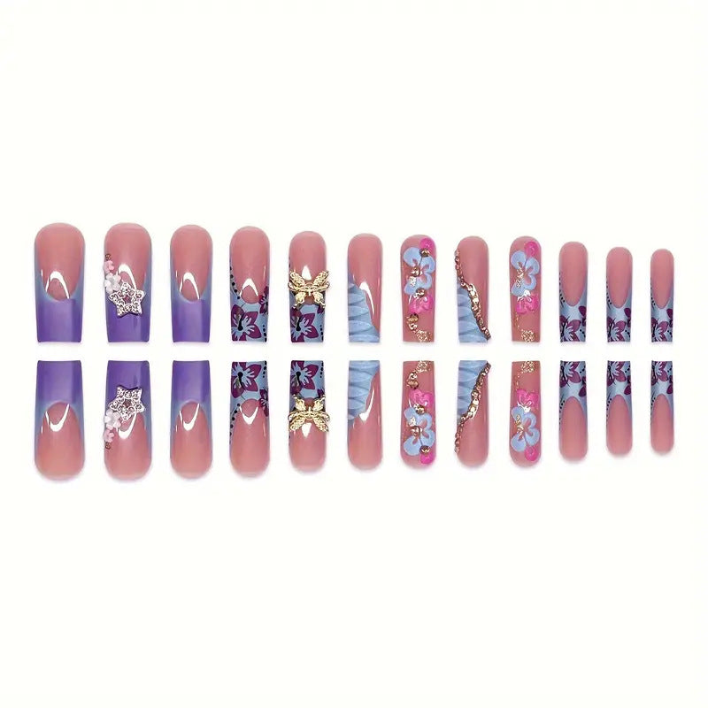 Künstlerisches, floral-verziertes Press-On-Nagelset Brehn