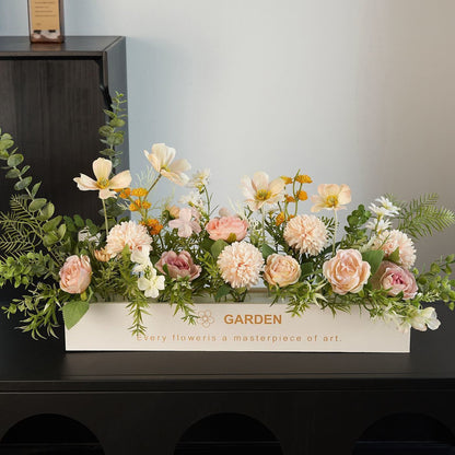 Hochwertige künstliche Blumenarrangement