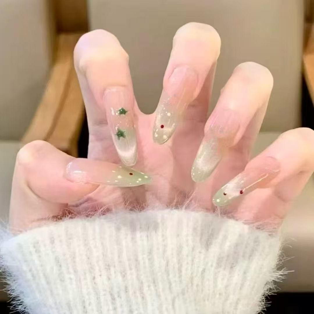Dekorative Nagelkunst Brehn