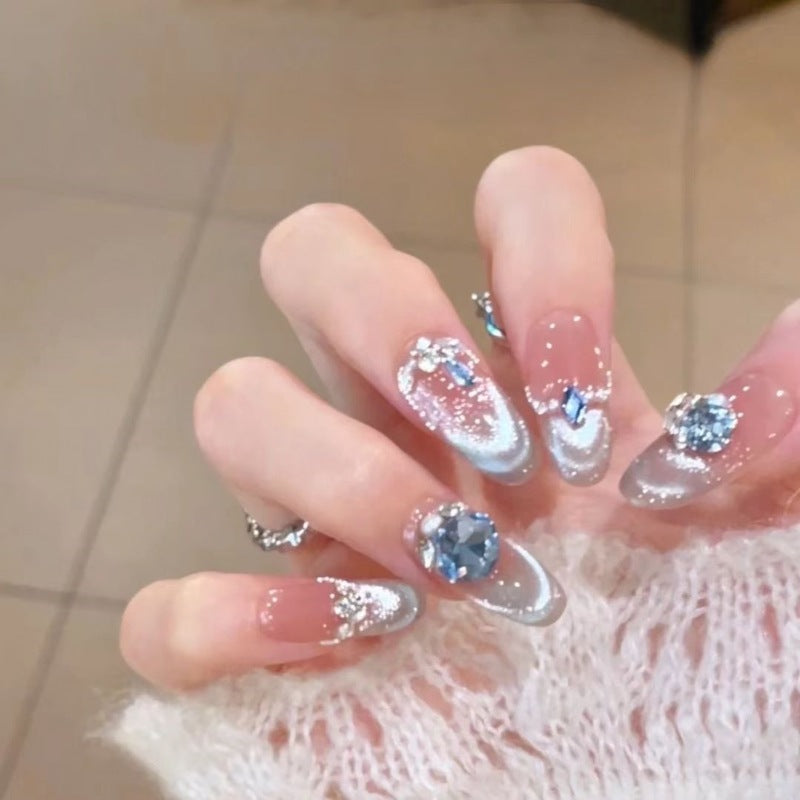 Glamouröse Dekorative Nagelverlängerungen