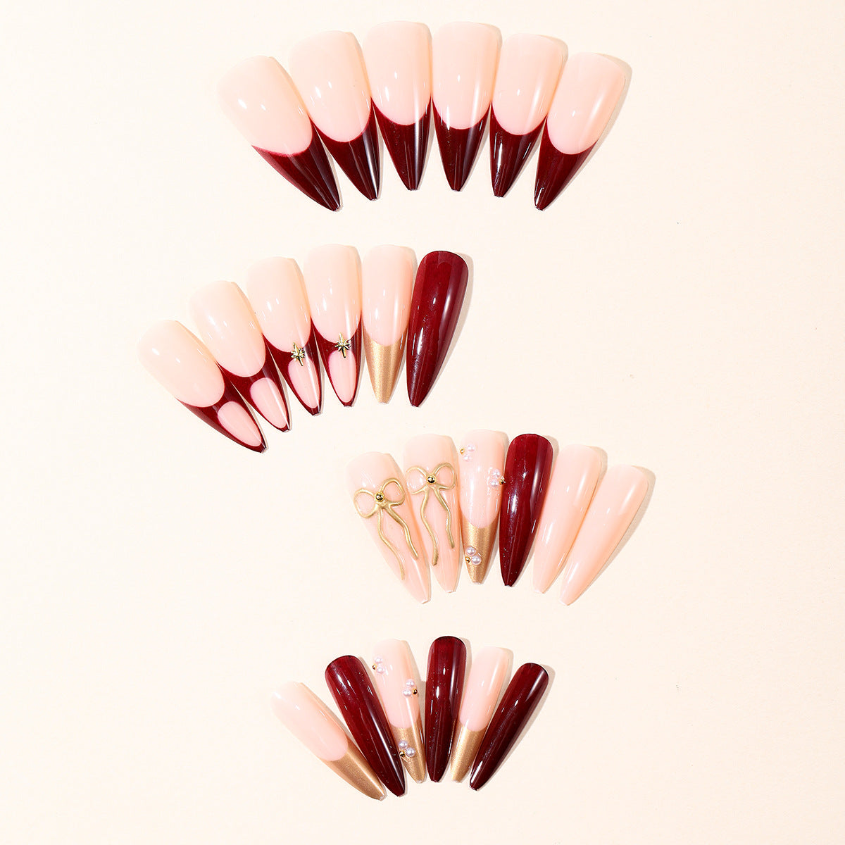 Künstlerisches Stiletto-Nagelkunst-Set mit goldenen Akzenten Brehn