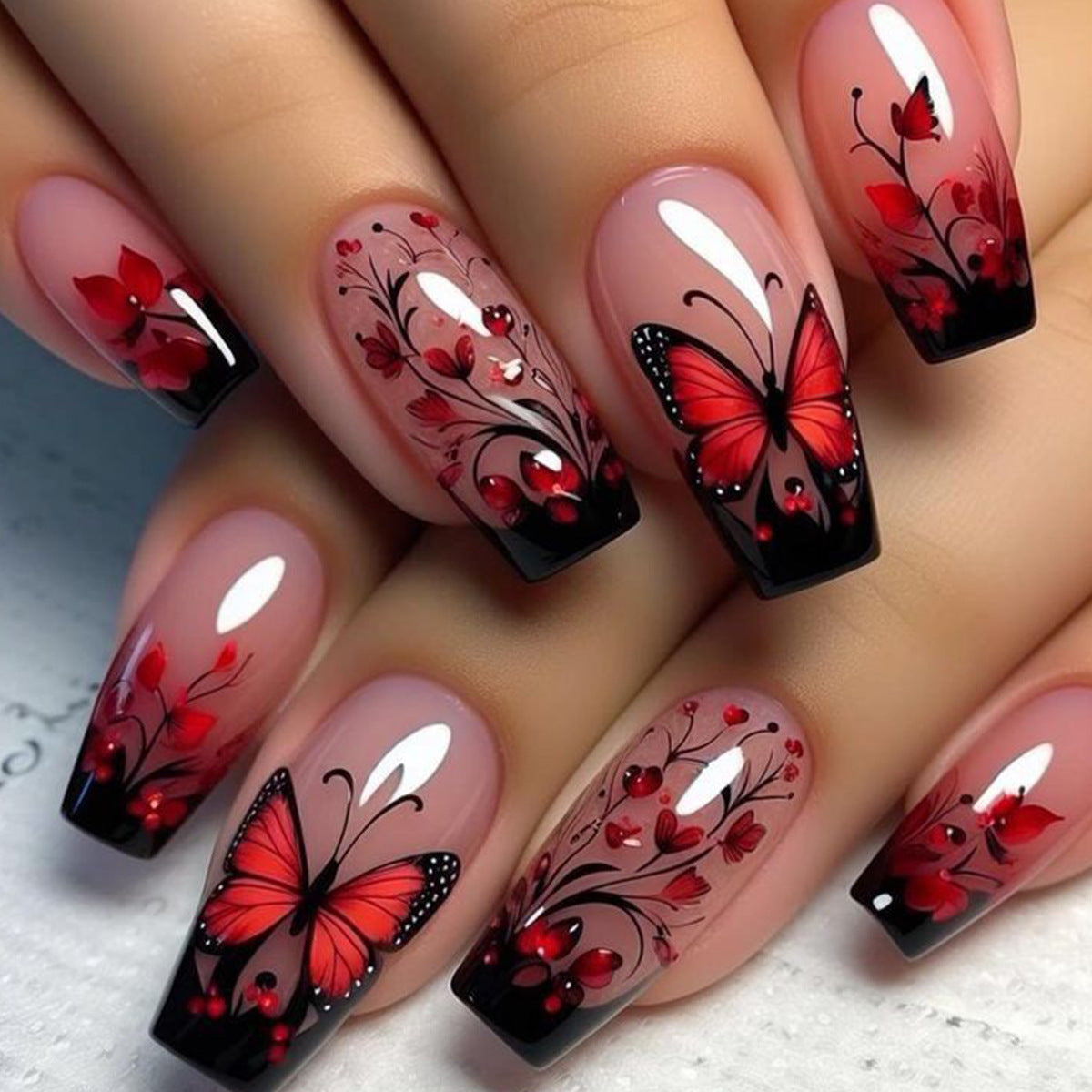 Künstlerisches Schmetterlings-Nagelkunst-Set Brehn
