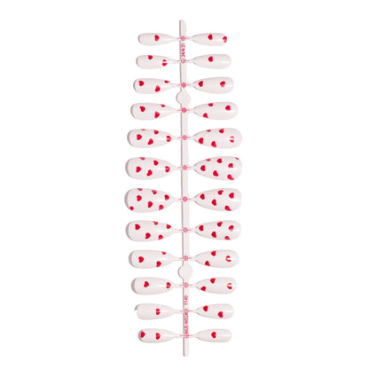 Trendy Herz-dekorierte Nagelkunst Brehn