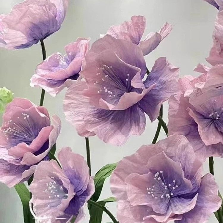 Dekorativer Kunstblumenstrauß