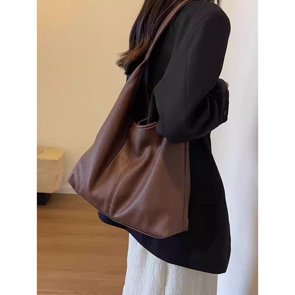 Elegante weiche Leder Hobo-Tasche Brehn