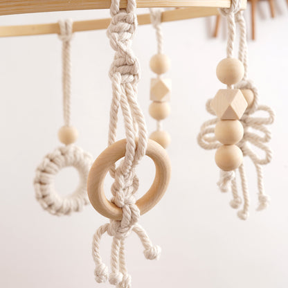 Makramee Baby Mobile mit natürlichen Perlen Brehn