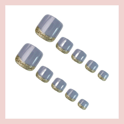 Kunstnagelset mit glamourösen Glitzerakzenten Brehn