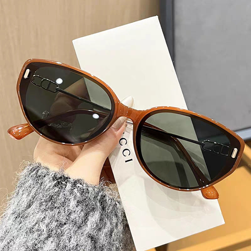 Damen Designer-Sonnenbrille mit filigranem Metallrahmen und außergewöhnlichem Cat-Eye-Design Brehn
