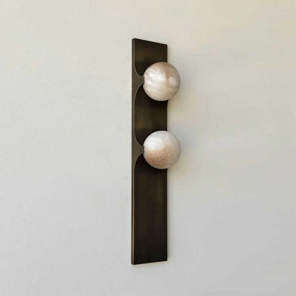 Moderne skulpturale Wandleuchte