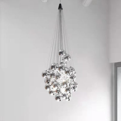 Moderne Mehrlampen-Pendelleuchte