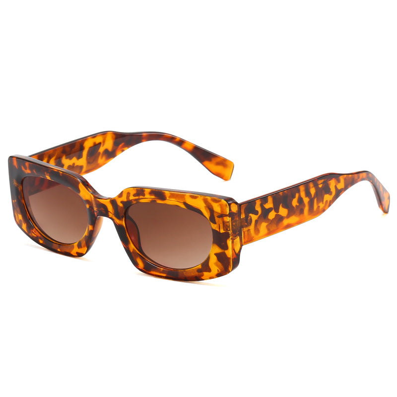Damen modische Sonnenbrille mit klassischem Rahmen Brehn